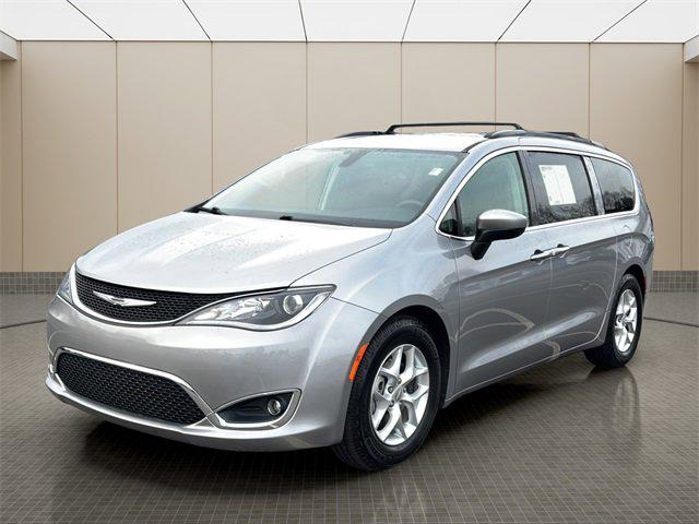 2017 Chrysler Pacifica Touring Plus 2017 Chrysler Pacifica Touring Plus