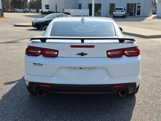 2021 Chevrolet Camaro RWD Coupe LT1