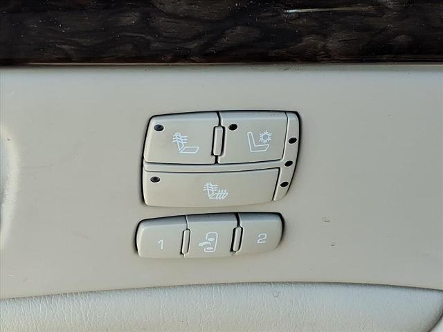2010 Cadillac DTS Luxury Collection