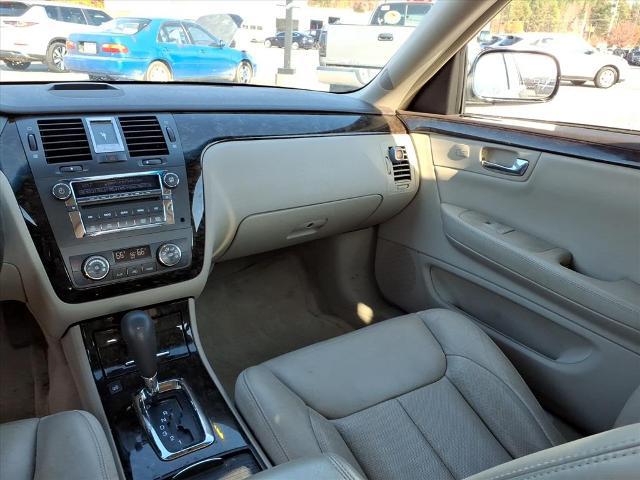 2010 Cadillac DTS Luxury Collection
