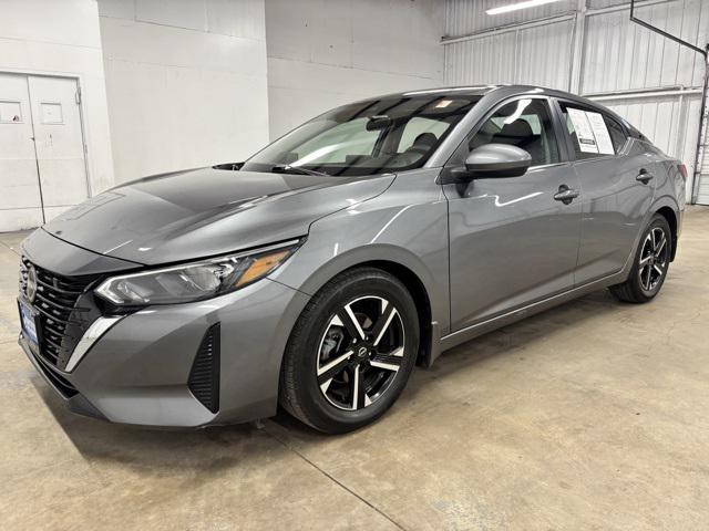 2024 Nissan Sentra SV Xtronic CVT