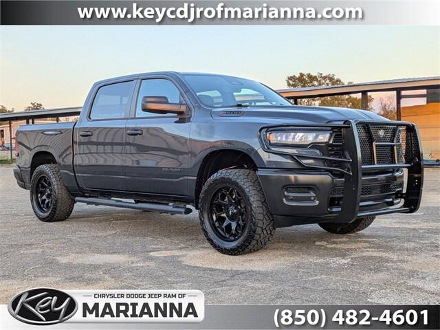 2025 RAM 1500 Tradesman Crew Cab 4x4 57 Box 2025 RAM 1500 Tradesman Crew Cab 4x4 57 Box
