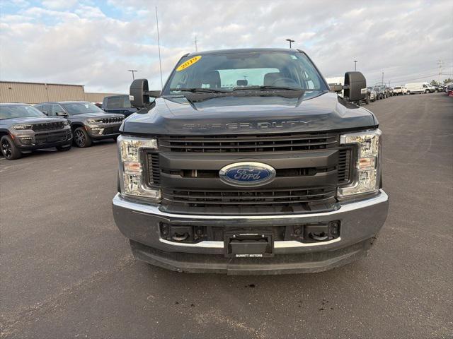 2019 Ford Super Duty F-350 SRW XL