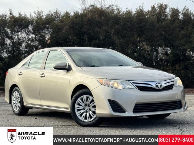 2014 Toyota Camry LE