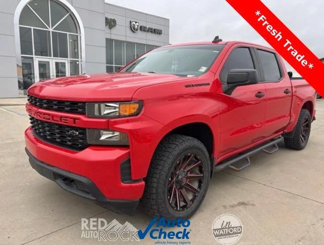 2021 Chevrolet Silverado 1500 4WD Crew Cab Short Bed Custom 2021 Chevrolet Silverado 1500 4WD Crew Cab Short Bed Custom