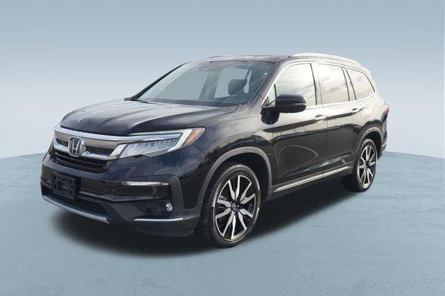 2022 Honda Pilot AWD Touring 8 Passenger 2022 Honda Pilot AWD Touring 8 Passenger