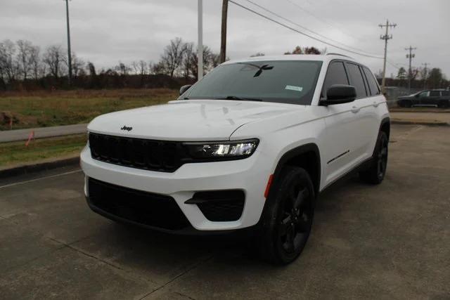 2024 Jeep Grand Cherokee Altitude 4x4 2024 Jeep Grand Cherokee Altitude 4x4