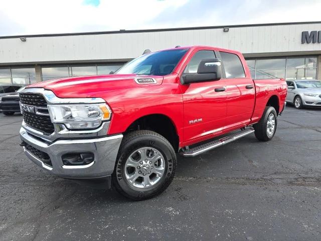2024 RAM 2500 Big Horn Crew Cab 4x4 64 Box
