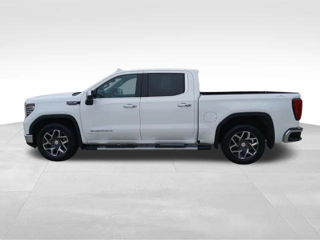 2023 GMC Sierra 1500 4WD Crew Cab Short Box SLT 2023 GMC Sierra 1500 4WD Crew Cab Short Box SLT