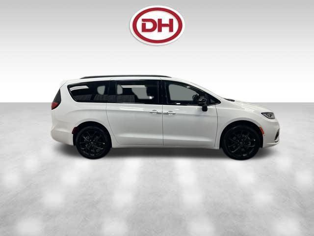 2026 Chrysler Pacifica PACIFICA LIMITED AWD 2026 Chrysler Pacifica PACIFICA LIMITED AWD