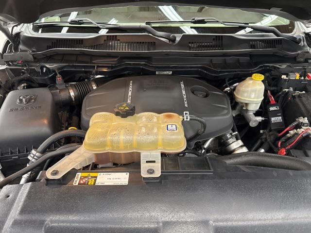 2016 RAM 1500 Laramie 2016 RAM 1500 Laramie