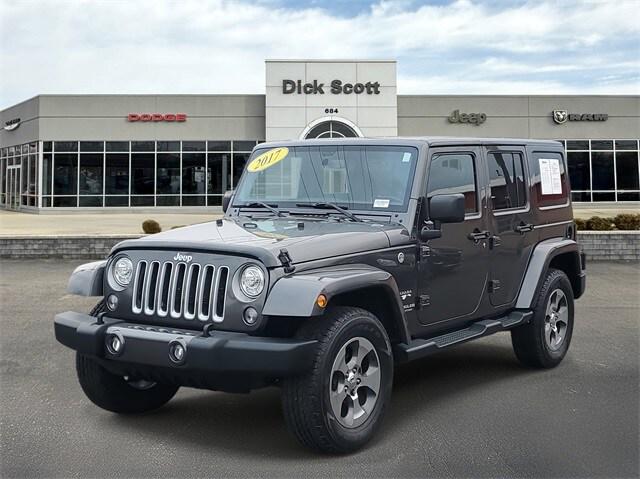 2017 Jeep Wrangler Unlimited Sahara 4x4 2017 Jeep Wrangler Unlimited Sahara 4x4