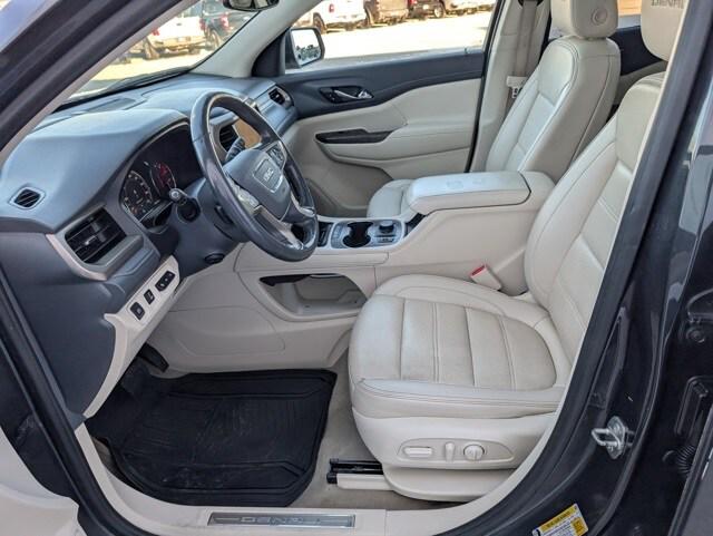 2022 GMC Acadia FWD Denali 2022 GMC Acadia FWD Denali