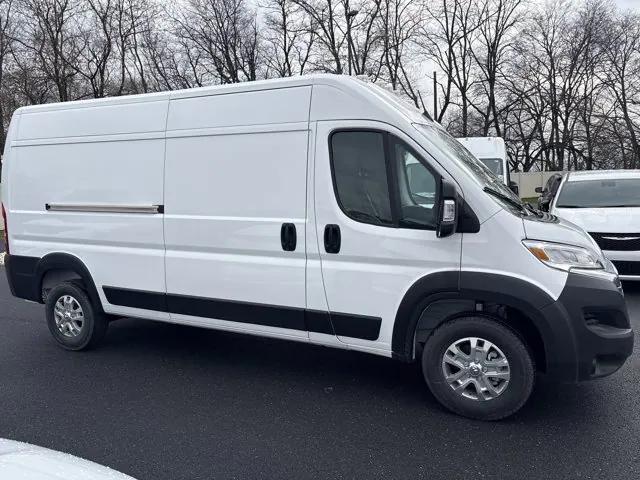 2025 RAM ProMaster 2500 Cargo Van SLT High Roof 159 WB