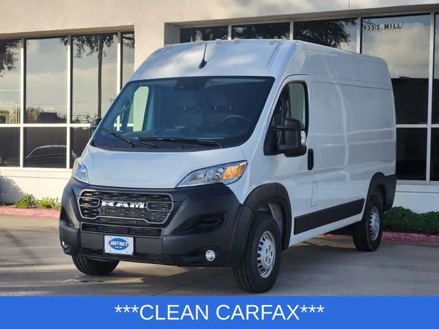 2025 RAM ProMaster 3500 Cargo Van Tradesman High Roof 136 WB w/Pass Seat 2025 RAM ProMaster 3500 Cargo Van Tradesman High Roof 136 WB w/Pass Seat