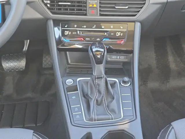 2026 Volkswagen Jetta SEL