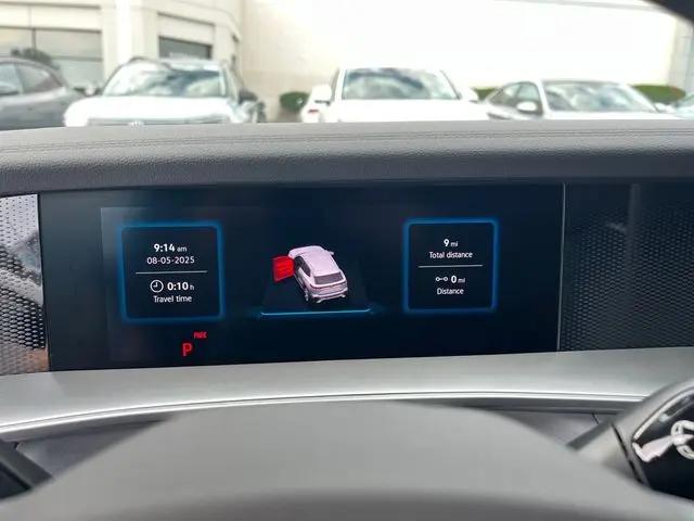 2025 Volkswagen Tiguan 2.0T SE