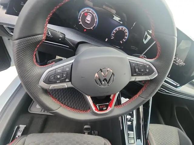 2025 Volkswagen Golf GTI 2.0T SE