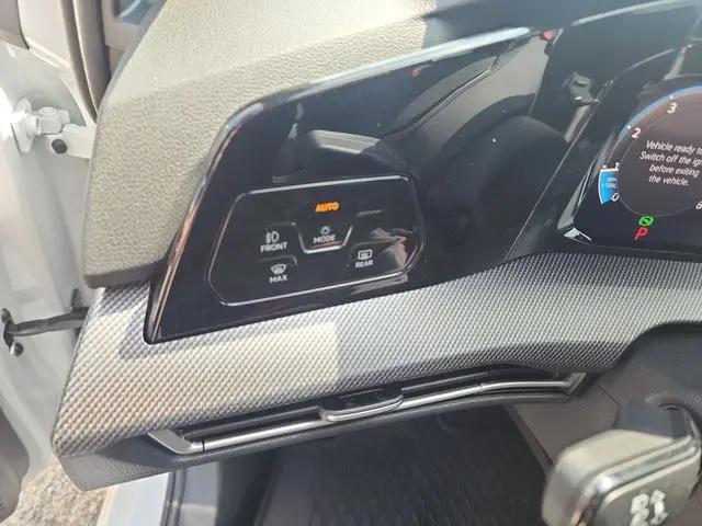 2025 Volkswagen Golf GTI 2.0T SE