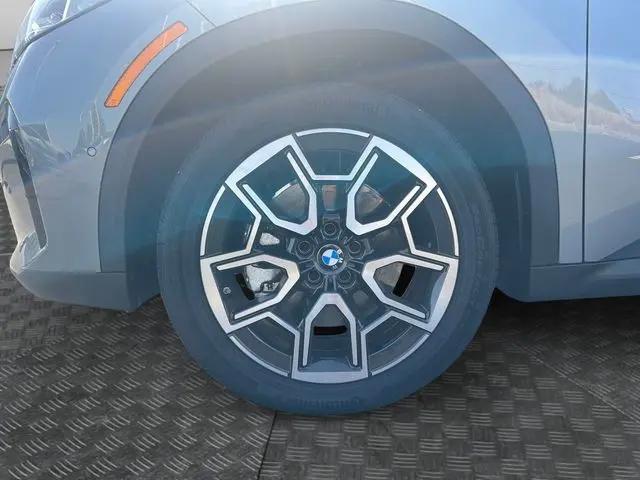 2025 BMW X2 xDrive28i