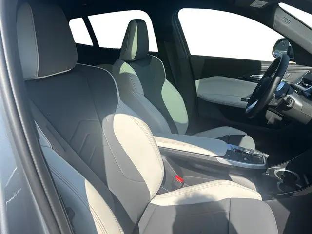 2025 BMW X2 xDrive28i