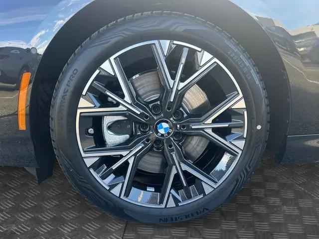 2026 BMW Coupe xDrive