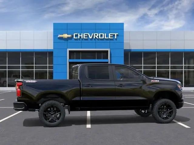 2026 Chevrolet Silverado 1500 4WD Crew Cab Short Bed Custom Trail Boss