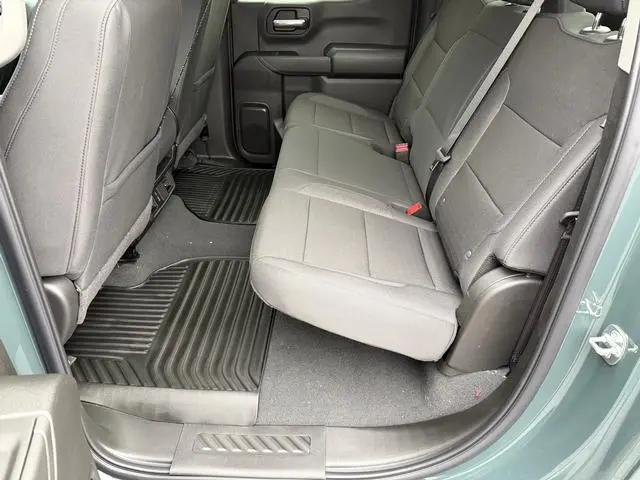 2026 Chevrolet Silverado 1500 4WD Crew Cab Short Bed Custom Trail Boss