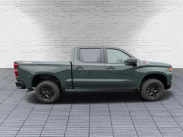 2026 Chevrolet Silverado 1500 4WD Crew Cab Short Bed Custom Trail Boss