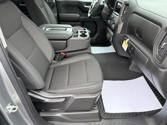 2026 Chevrolet Silverado 1500 4WD Crew Cab Short Bed Custom Trail Boss
