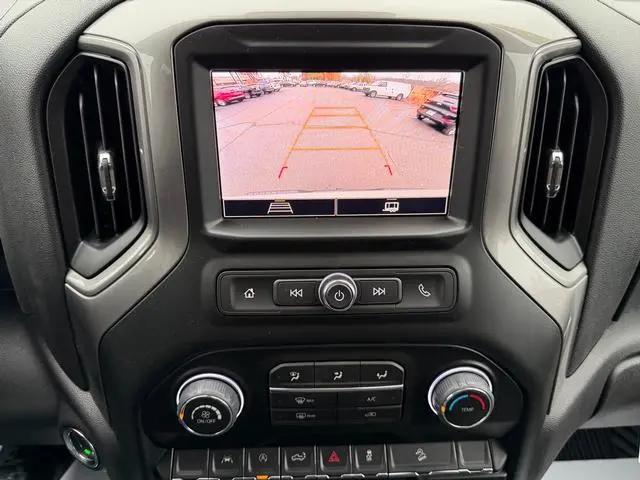 2026 Chevrolet Silverado 1500 4WD Crew Cab Short Bed Custom Trail Boss