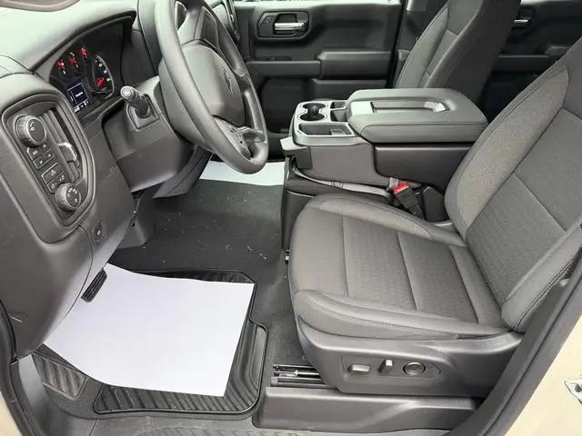 2026 Chevrolet Silverado 1500 4WD Crew Cab Short Bed Custom Trail Boss