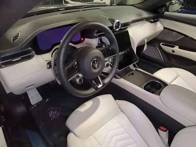 2026 Maserati GranCabrio Standard