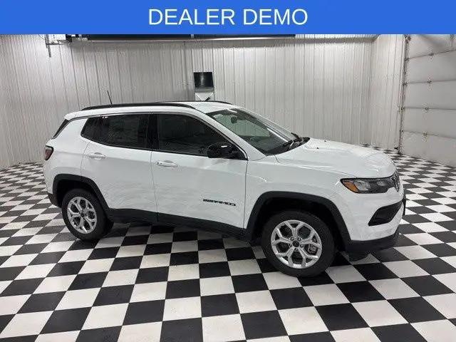 2026 Jeep Compass Latitude for sale in Rochester, MN