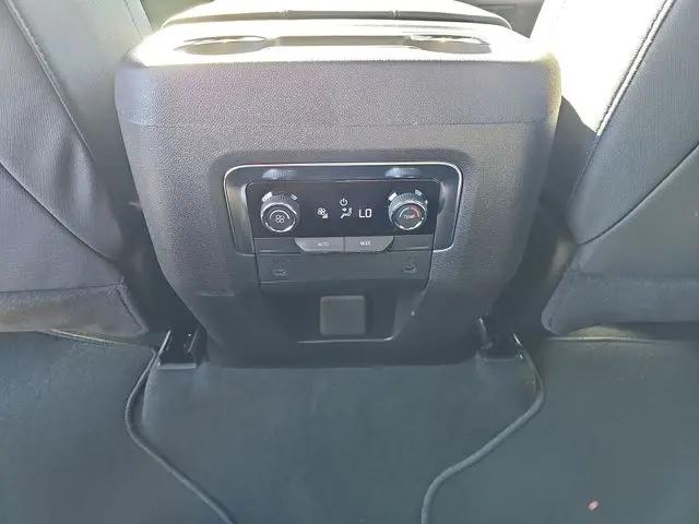2026 Chevrolet Suburban LS, RWD