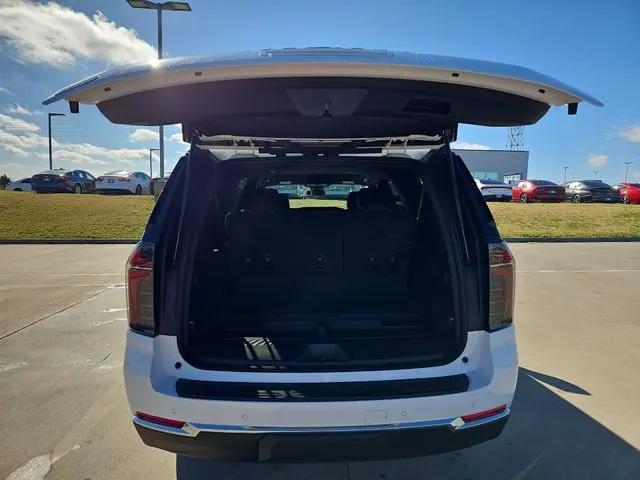 2026 Chevrolet Suburban LS, RWD