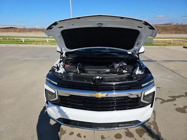 2026 Chevrolet Suburban LS, RWD