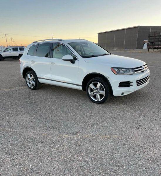2013 Volkswagen Touareg VR6 Lux