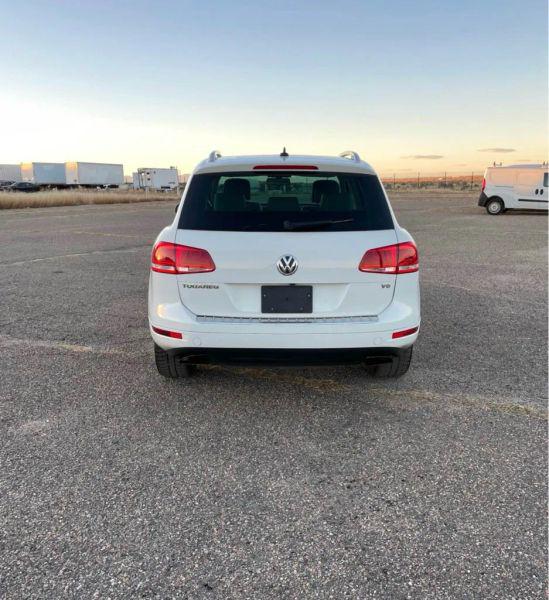 2013 Volkswagen Touareg VR6 Lux
