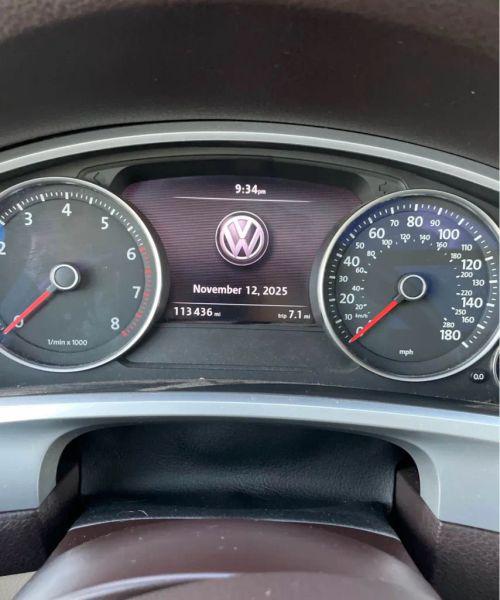 2013 Volkswagen Touareg VR6 Lux