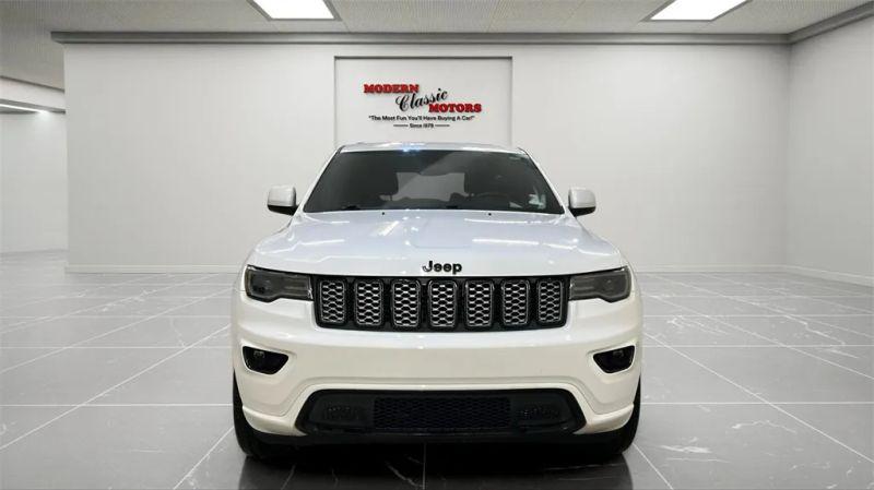 2022 Jeep Grand Cherokee Laredo X