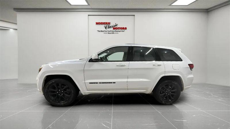 2022 Jeep Grand Cherokee Laredo X