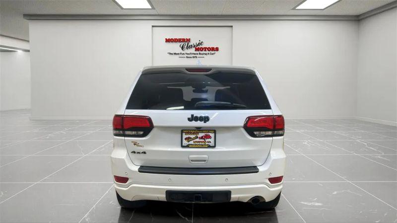 2022 Jeep Grand Cherokee Laredo X