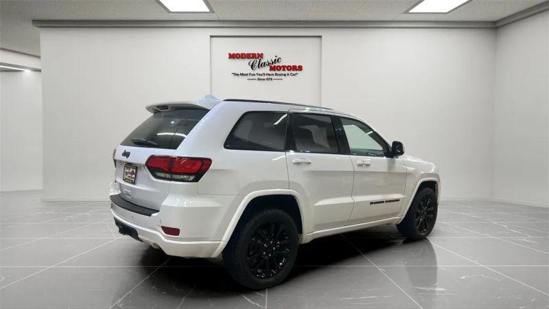 2022 Jeep Grand Cherokee Laredo X