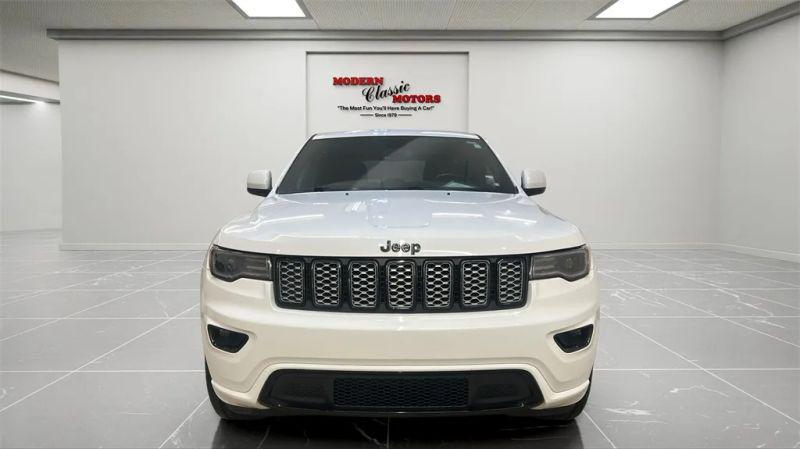 2022 Jeep Grand Cherokee Laredo X