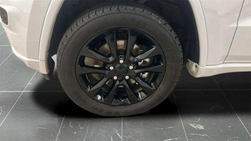 2022 Jeep Grand Cherokee Laredo X