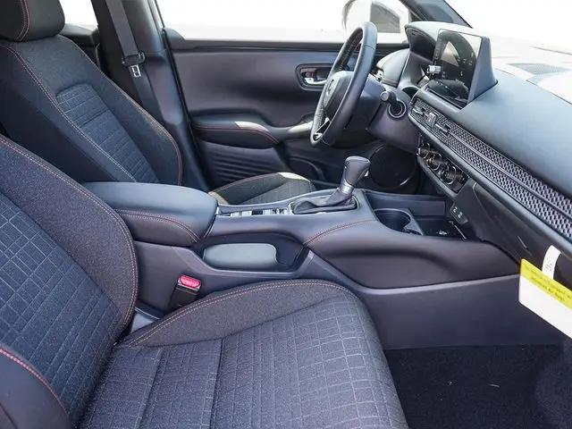 2026 Honda HR-V 2WD Sport