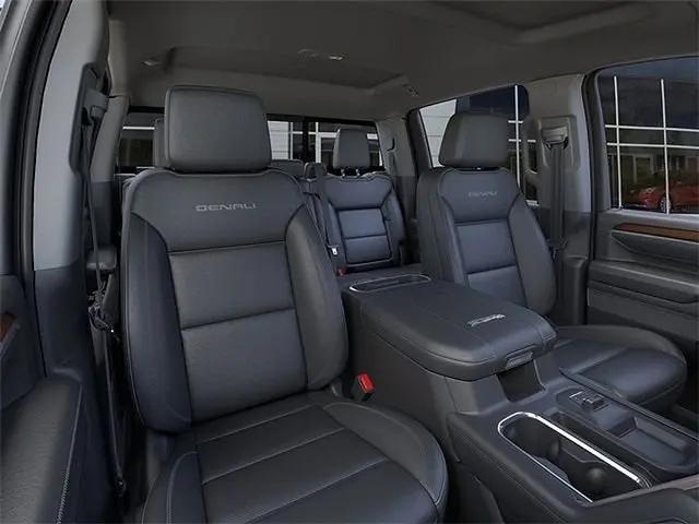 2026 GMC Sierra 2500HD Crew Cab, Standard Bed, Denali, 4WD