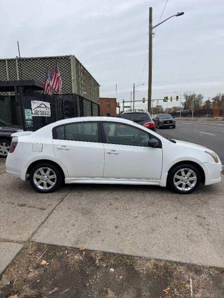 2011 Nissan Sentra 2.0SR