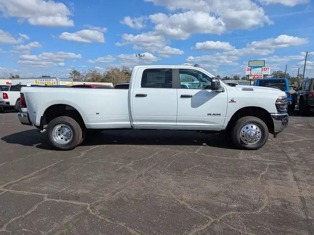 2026 Ram 3500 Big Horn Crew Cab 4x4 8' Box